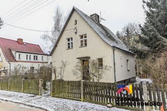 Dom w doskonałej lokalizacji Międzyrzecz